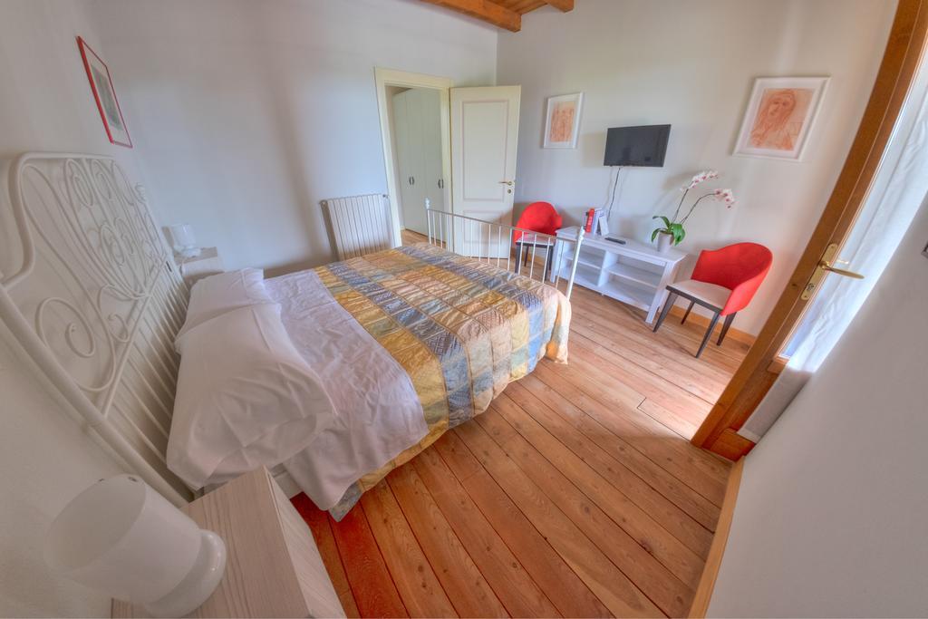 Agriturismo Villa Antonella إيزِيو المظهر الخارجي الصورة