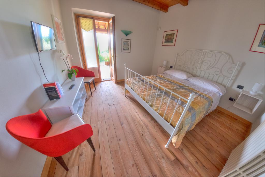 Agriturismo Villa Antonella إيزِيو المظهر الخارجي الصورة