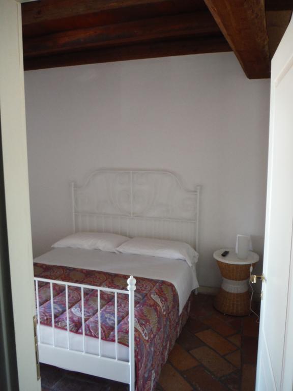 Agriturismo Villa Antonella إيزِيو المظهر الخارجي الصورة